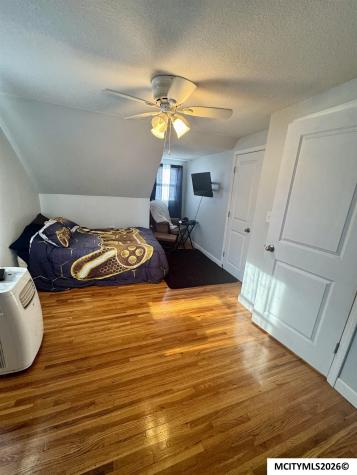 915 S Louisiana Mason City IA 50401