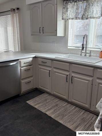 2166 Springview Drive Mason City IA 50401