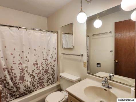 1031 Heritage Drive Osage IA 50461
