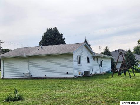1031 Heritage Drive Osage IA 50461