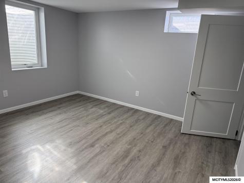 620 N Jackson Mason City IA 50401