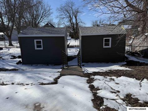 620 N Jackson Mason City IA 50401