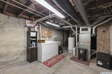 112 S Vermont Mason City IA 50401