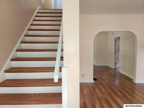 326 1st NW Mason City IA 50401