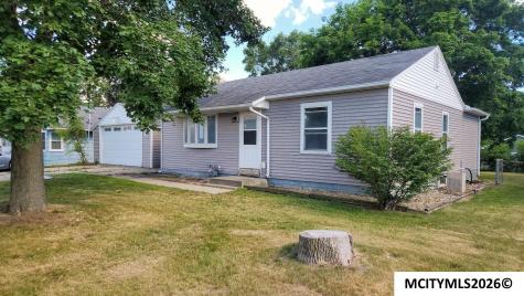 1109 12th NW Mason City IA 50401