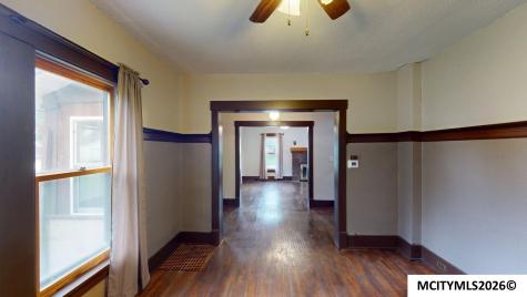 1523 N Monroe Mason City IA 50401