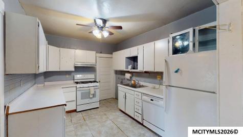 1523 N Monroe Mason City IA 50401