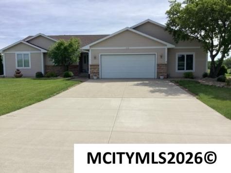 428 Brickyard Road Sheffield IA 50475