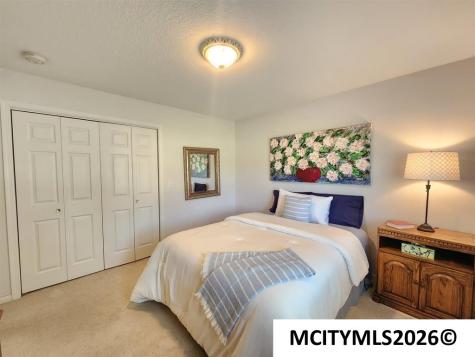 428 Brickyard Road Sheffield IA 50475