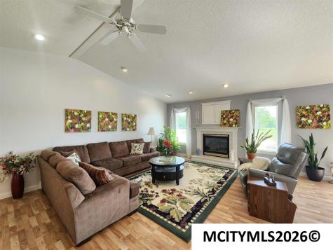 428 Brickyard Road Sheffield IA 50475