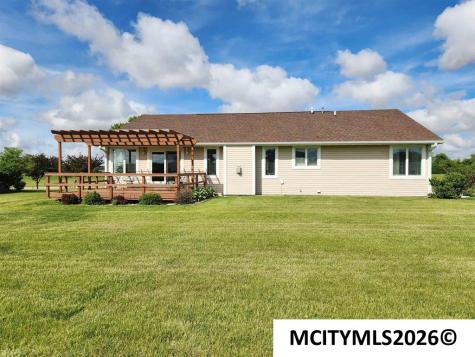 428 Brickyard Road Sheffield IA 50475