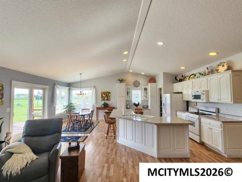 428 Brickyard Road Sheffield IA 50475