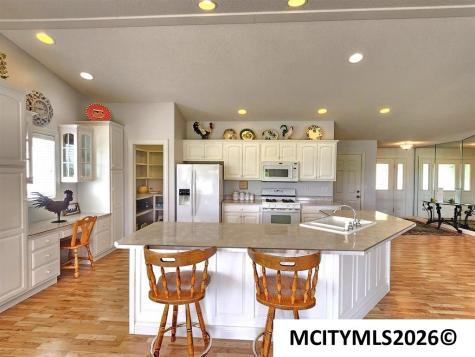 428 Brickyard Road Sheffield IA 50475