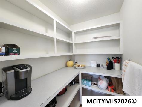 428 Brickyard Road Sheffield IA 50475