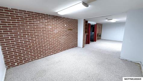 715 4th Street NW Nora Springs IA 50458