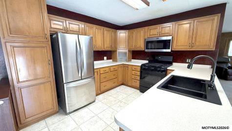 715 4th Street NW Nora Springs IA 50458