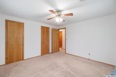 42 33rd SE Mason City IA 50401