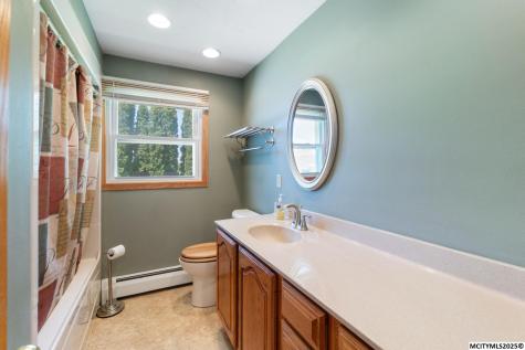 42 33rd SE Mason City IA 50401