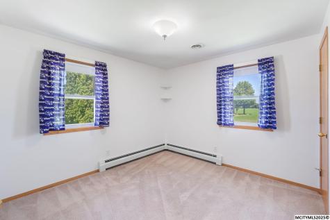 42 33rd SE Mason City IA 50401