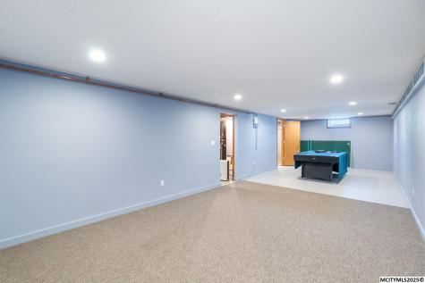 42 33rd SE Mason City IA 50401