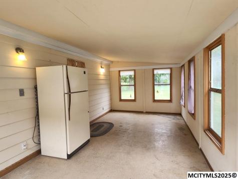 727 2nd SW Mason City IA 50401