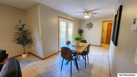 527 NE 4th Street Mason City IA 50401