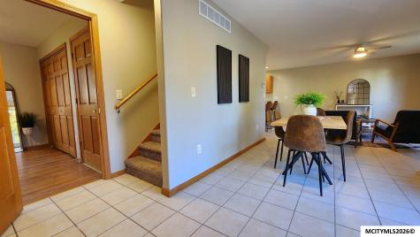 527 NE 4th Street Mason City IA 50401
