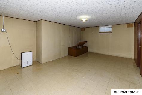 1309 S Carolina Mason City IA 50401