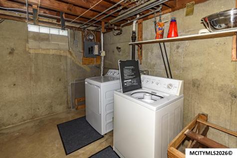 1309 S Carolina Mason City IA 50401