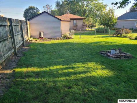 311 18th SE Mason City IA 50401