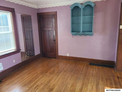 311 18th SE Mason City IA 50401
