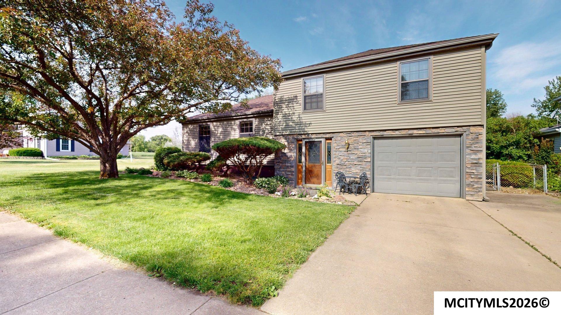 2010 S Monroe Mason City IA 50401