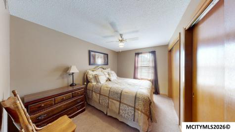 2010 S Monroe Mason City IA 50401