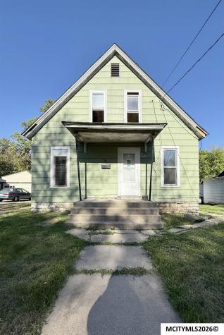 507 N Massachusetts Mason City IA 50401
