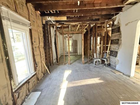 507 N Massachusetts Mason City IA 50401