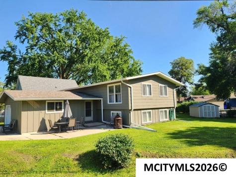 15257 Thoburn Avenue Clear Lake IA 50428