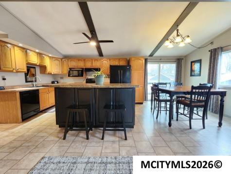 15257 Thoburn Avenue Clear Lake IA 50428