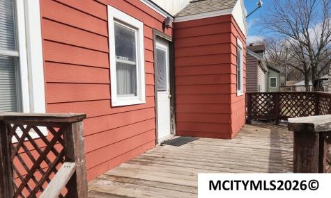 935 11th NE Mason City IA 50401