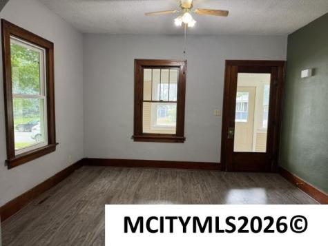 106 S Harrison Lake Mills IA 50450