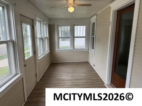 106 S Harrison Lake Mills IA 50450