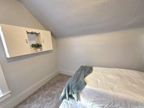 627 2nd Street Meservey IA 50457