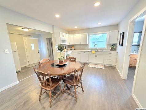 627 2nd Street Meservey IA 50457