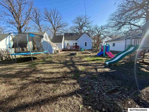 606 11th NE Mason City IA 50401