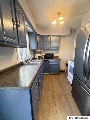 606 11th NE Mason City IA 50401