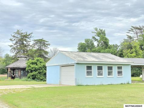 1159 Rock Grove Drive Nora Springs IA 50458