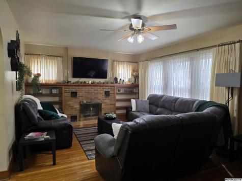 721 N Jefferson Mason City IA 50401