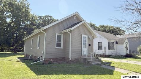 511 N Jackson Avenue Mason City IA 50401