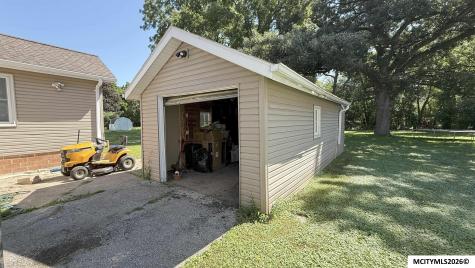 511 N Jackson Avenue Mason City IA 50401