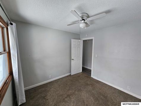 694 15th SE Mason City IA 50401
