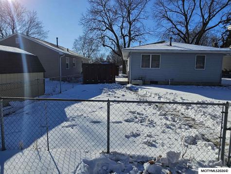 694 15th SE Mason City IA 50401